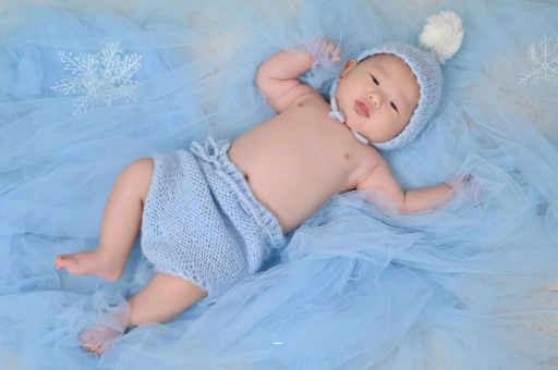 永兴摸孕妇肚子沾喜气
